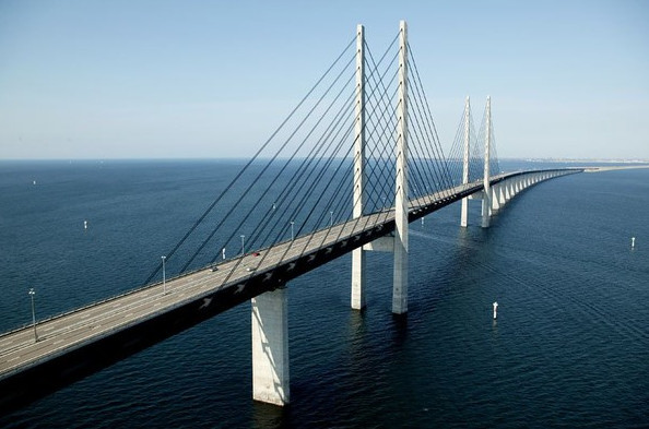 Picture 10 of Startled with the bridge disappearing in the sea