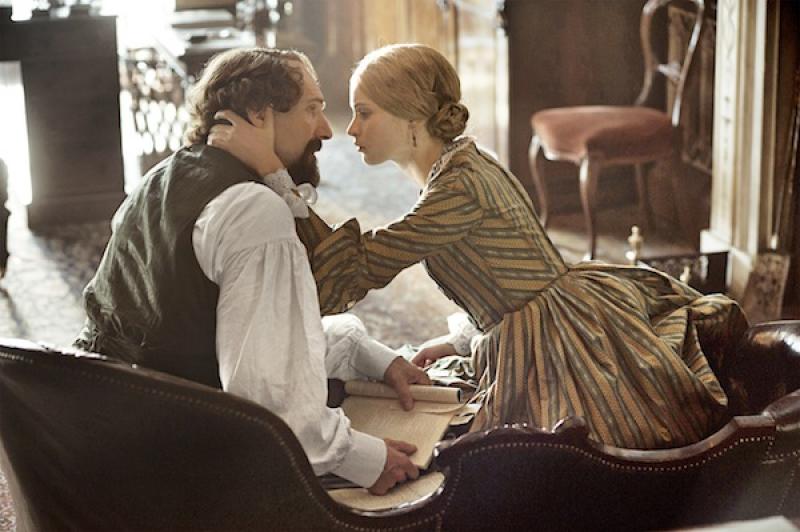 Picture 3 of Stealthy love stories make a world history island