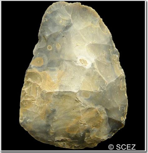Picture 1 of Stone Age hand axes at the bottom of the North Sea