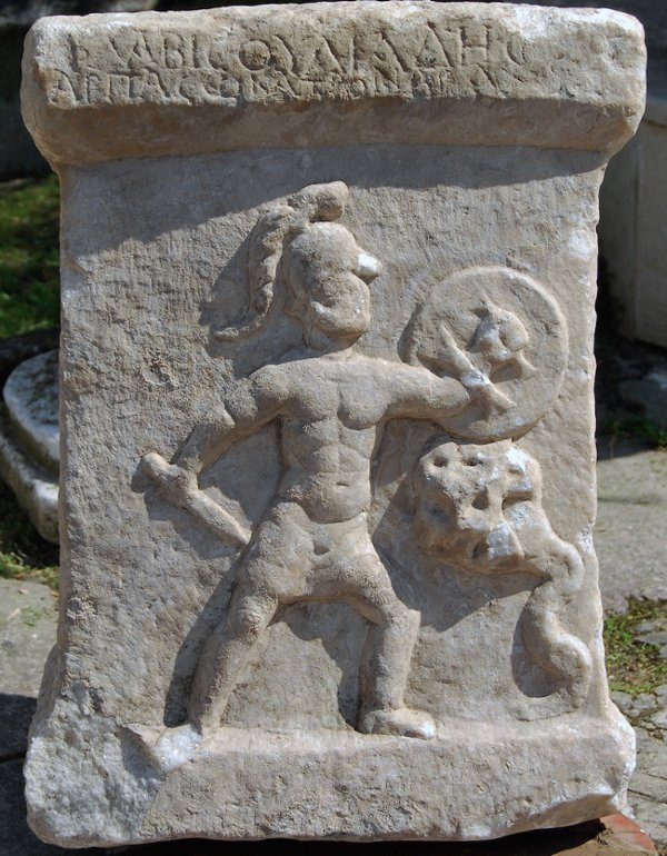 Picture 1 of Stone stele depicts the battle of blood between the son of Hercules and the monster