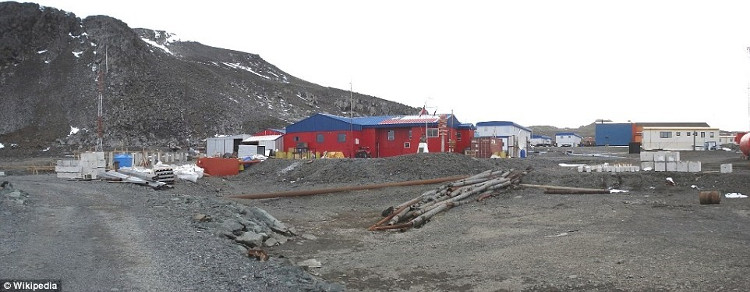 Picture 10 of Strange airports in the world