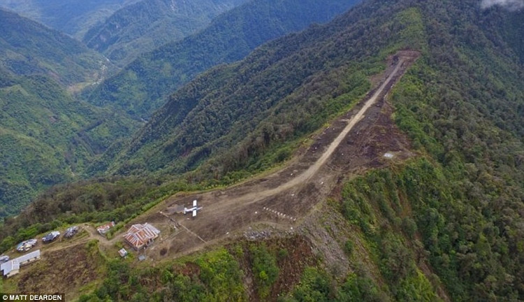 Picture 14 of Strange airports in the world