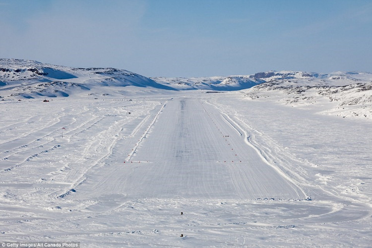 Picture 2 of Strange airports in the world