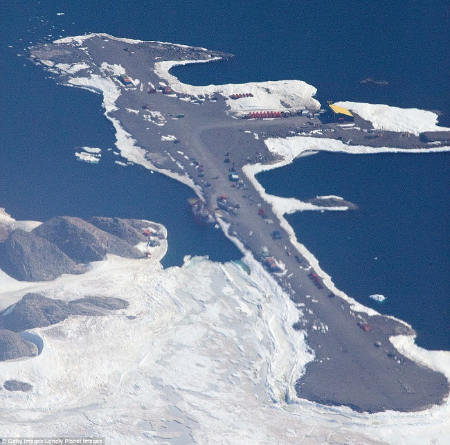 Picture 4 of Strange airports in the world