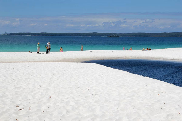 Picture 14 of Strange beauty of 'unique' beaches