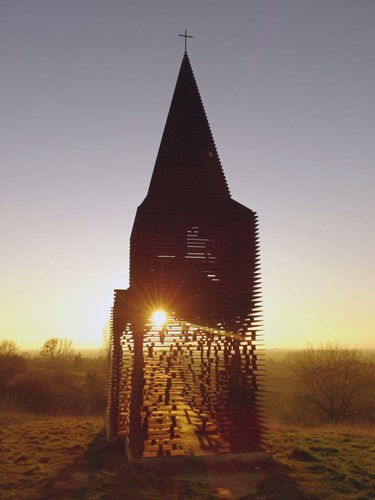 Picture 2 of Strange church has the ability to 'disappear'