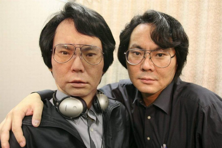 Picture 3 of Strange effect when you face robots that are too similar to humans