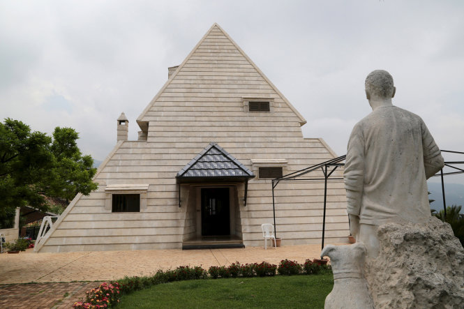Picture 18 of Strange houses in the world