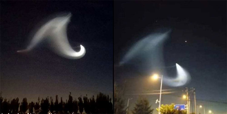 Picture 4 of Strange objects appear in the sky of China