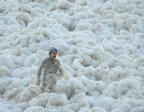 Picture 7 of Strange phenomenon on Australian beach
