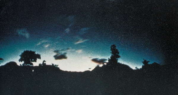 Picture 3 of Strange rays of light on Earth