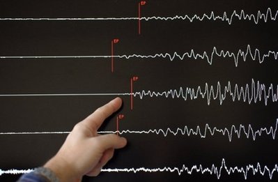 Picture 1 of Strong earthquake shook Myanmar, Thailand