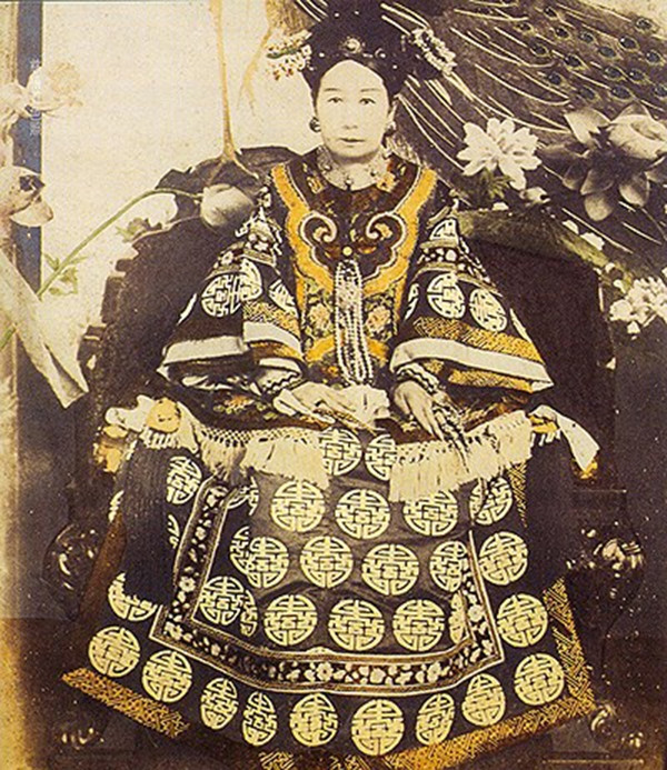 Picture 1 of Stunned with dishes in the feast of Cixi Thai Hau