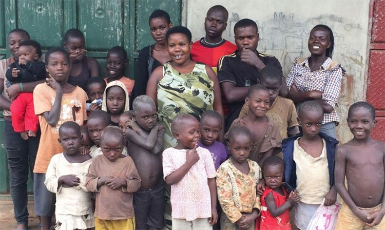 Picture 4 of Stunned with the most fertile woman in Africa: nearly 40 years old with 44 children