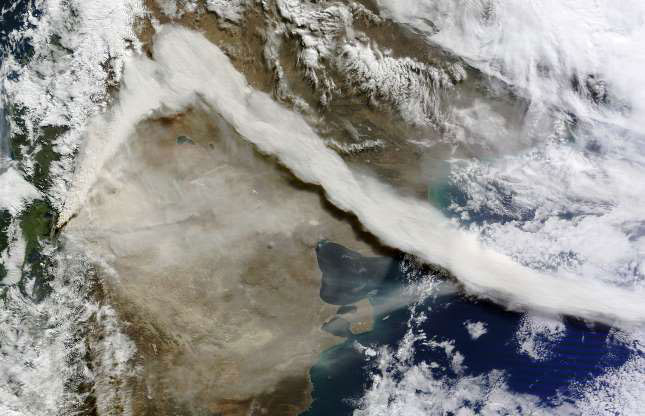 Picture 16 of Stunning images of volcanic eruptions when viewed from above