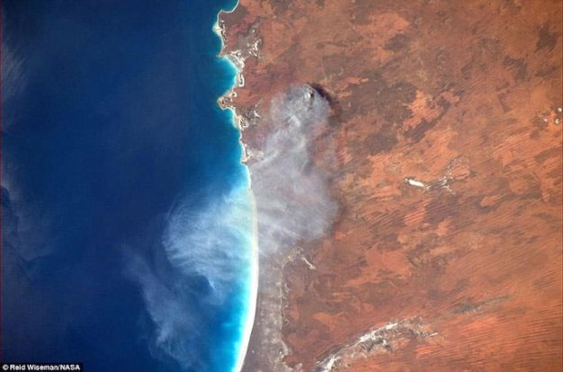 Stunning photos taken from the ISS station images 4