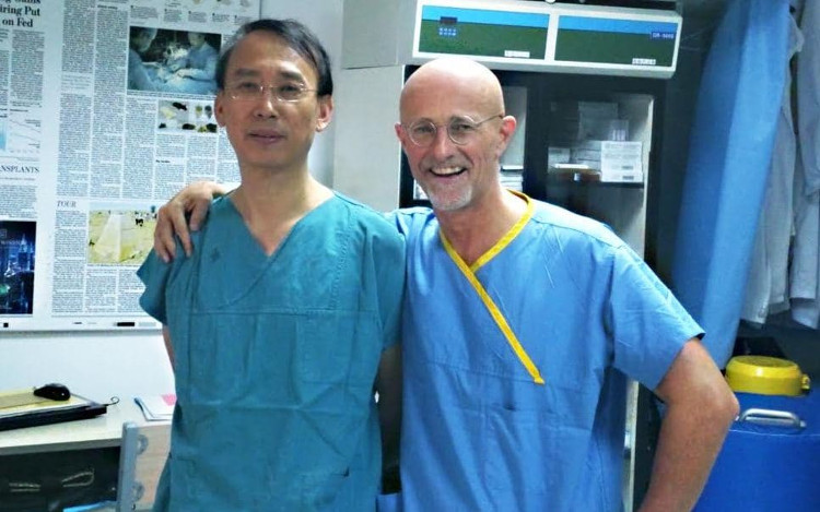 Picture 2 of Successful surgeon's surgeon is successful