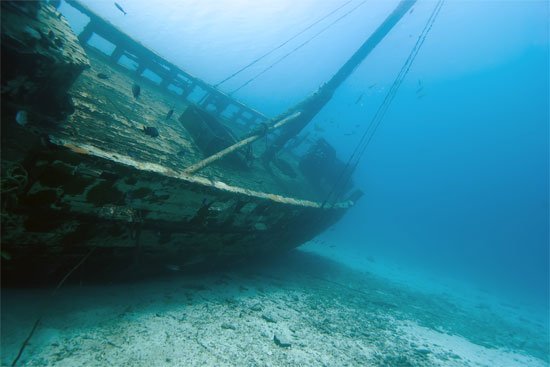 Picture 1 of Successfully salvaged world record treasure