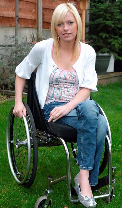 Picture 1 of Suddenly paralyzed after ... one night