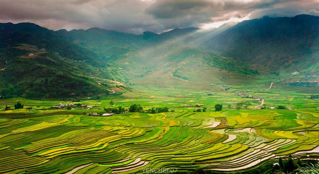 Picture 1 of Summer day on the mountainous region of Mu Cang Chai