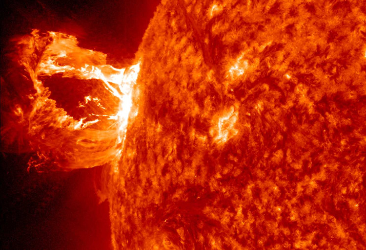 Picture 1 of Sun super typhoon germinates life on Earth