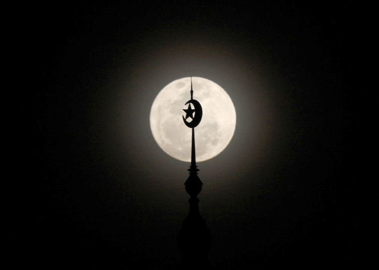 Picture 14 of Super moon images 2017 in the sky of countries