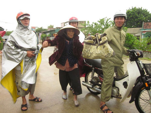 Picture 2 of Super typhoon Wutip landed in the Central region, the wind was strong