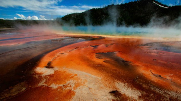 Picture 2 of Super volcano melted asphalt