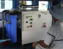 Picture 1 of Supply seawater treatment machine to fresh water for fishermen