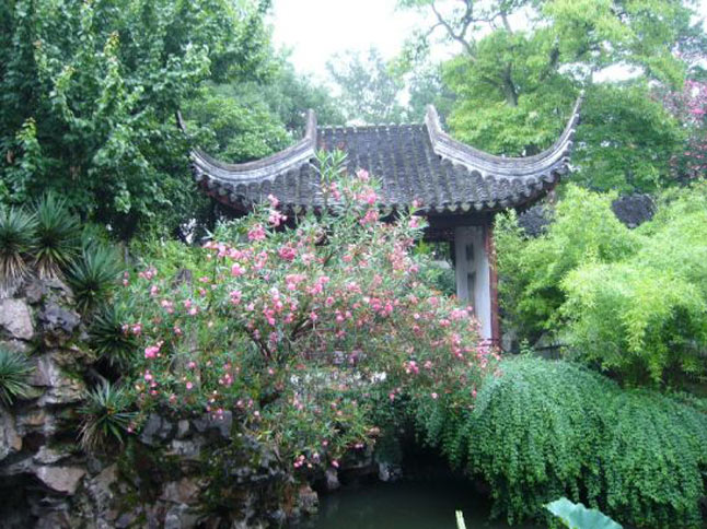 Picture 3 of Suzhou classic bonsai garden - China