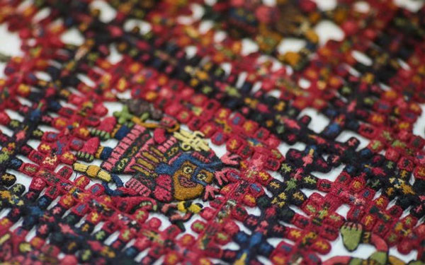 Picture 3 of Sweden returned the pre-Inca shroud to Peru