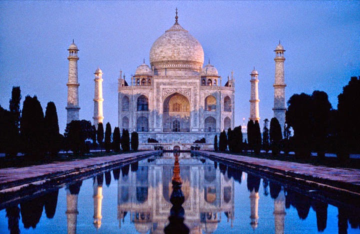 Picture 5 of Taj Mahal - India