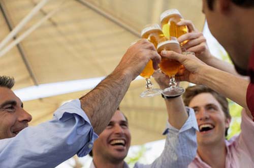 Picture 1 of Teenagers' drinking habits are inherited