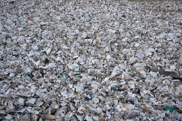 Picture 9 of Terrifying images of the situation of depleting clean water all over the world