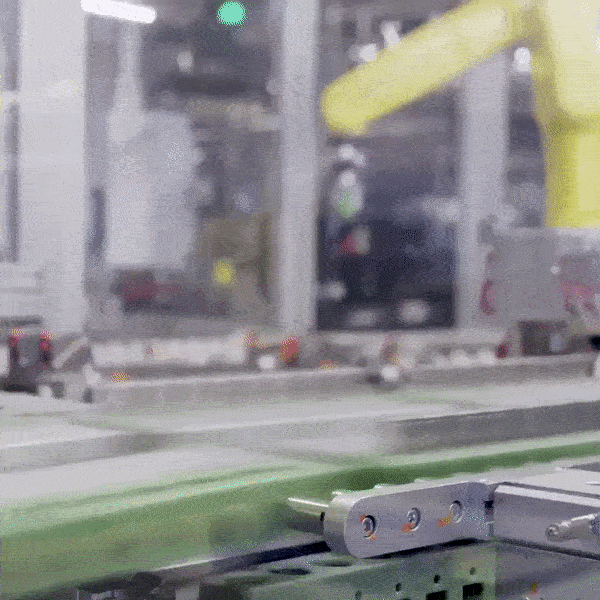 Picture 2 of Tesla announced a new battery invention: faster charging and discharging, longer lifespan, and cheaper price