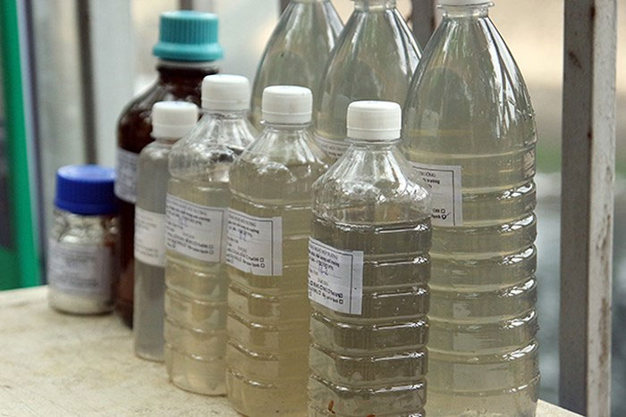 Picture 3 of Test of cleaning by Japanese technology: To Lich River water has less smell, environmental index changes positively