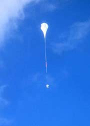 Picture 2 of Test the BLAST balloon balloon in the South Pole sky