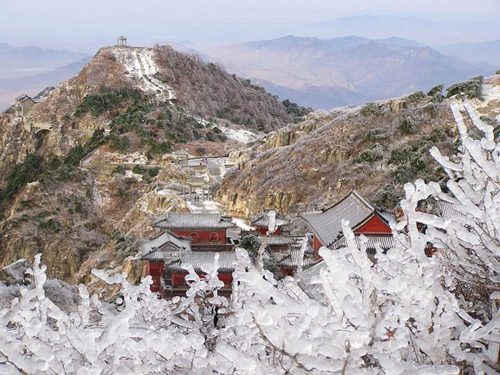 Picture 13 of Thai Son Mountain - World Wonder