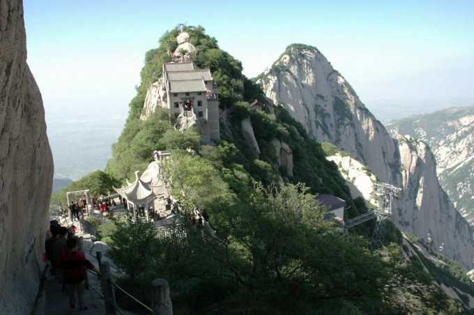 Picture 14 of Thai Son Mountain - World Wonder