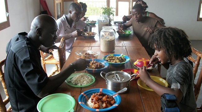 Picture 8 of Thanksgiving custom is different throughout the five continents