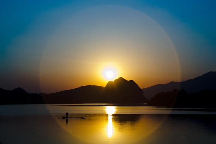 Picture 1 of The 10 wonders of nature 'The most magical sleeping Buddha' in the world