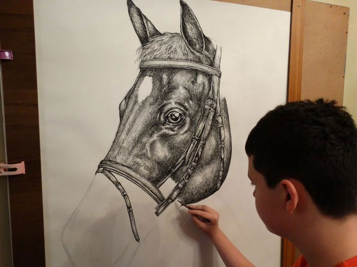 Picture 3 of The 15-year-old prodigy marveled at animal drawing from memory