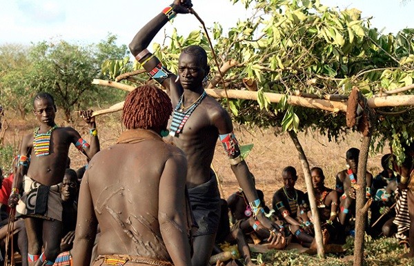 Picture 17 of The 16 most frightening mature rituals in the world