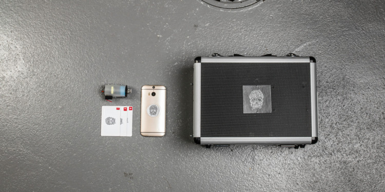 Picture 3 of The 19-year-old created a hack system to teach people the importance of security