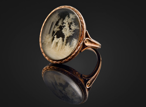 The 200-year-old gold ring Napoleon presented his first love images 1