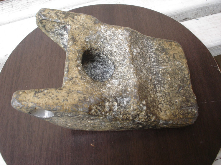 Picture 1 of The 250,000-year-old aluminum object suspected of a UFO debris