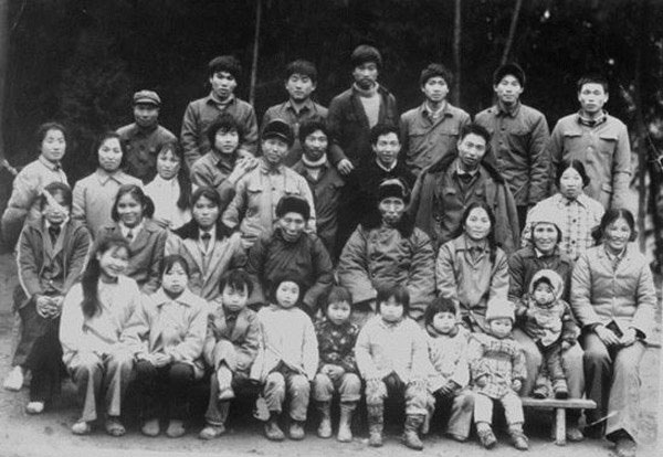 Picture 3 of The 256-year-old man, married 23 wives and had 108 children?