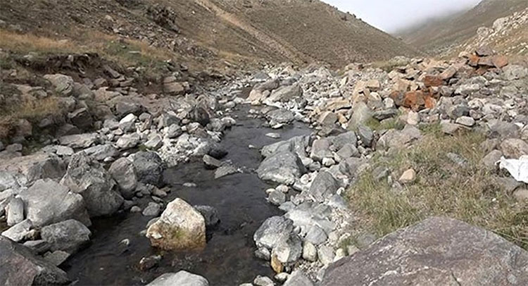 Picture 2 of The 300-year stone bridge disappeared, causing the villagers to be confused