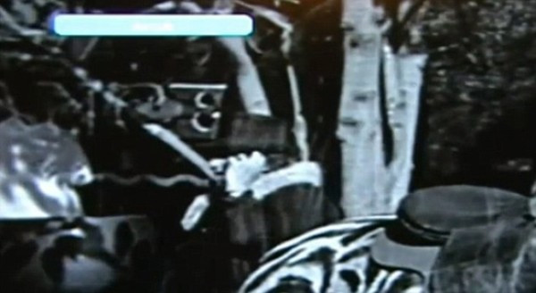Picture 8 of The 5 controversial photos of 'time travel' are real