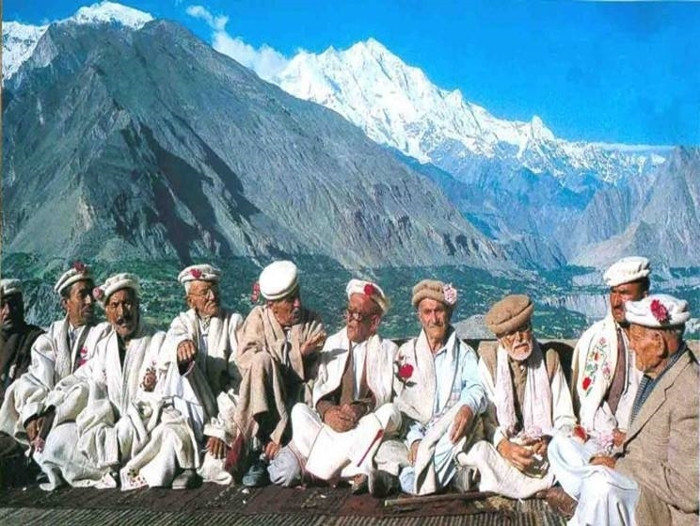 Picture 2 of The 900-year-old tribe has no one with cancer